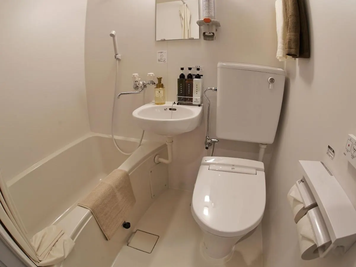 אוסקה Naniwanomiya Hotel 3*,  יפן